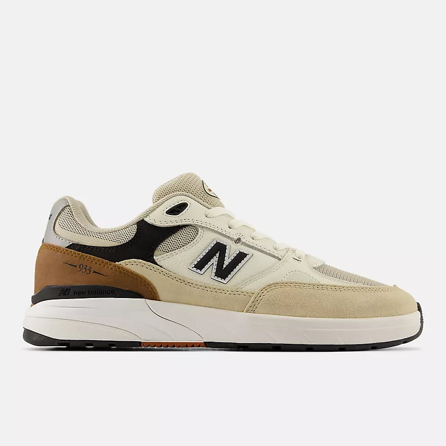 New Balance Numeric 933 Andrew Reynolds Quicksand/Sea Salt UN933ONE